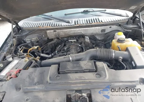 2016 Ford Expedition Xlt z USA, uszkodzony, nr VIN 1FMJU1HT9GEF42641